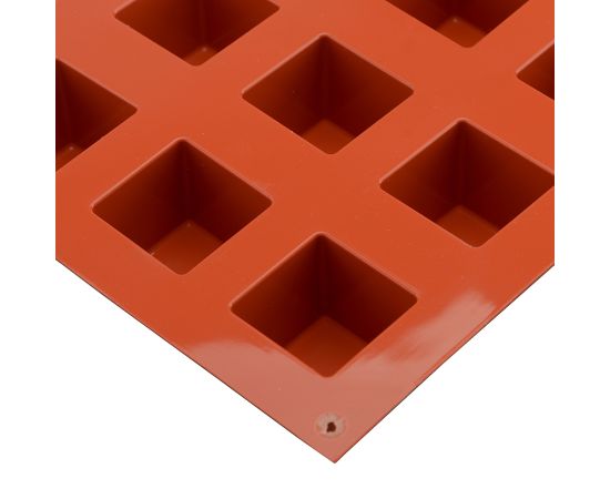 Форма для приготовления пирожных Cube 3,5 х 3,5 см силиконовая, Silikomart, изображение 9